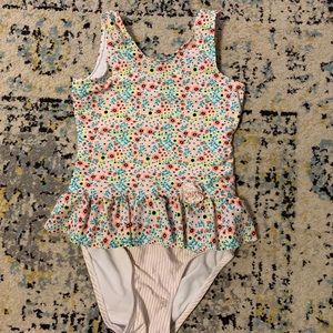 Cat & Jack - 2 piece tankini w/seersucker flower